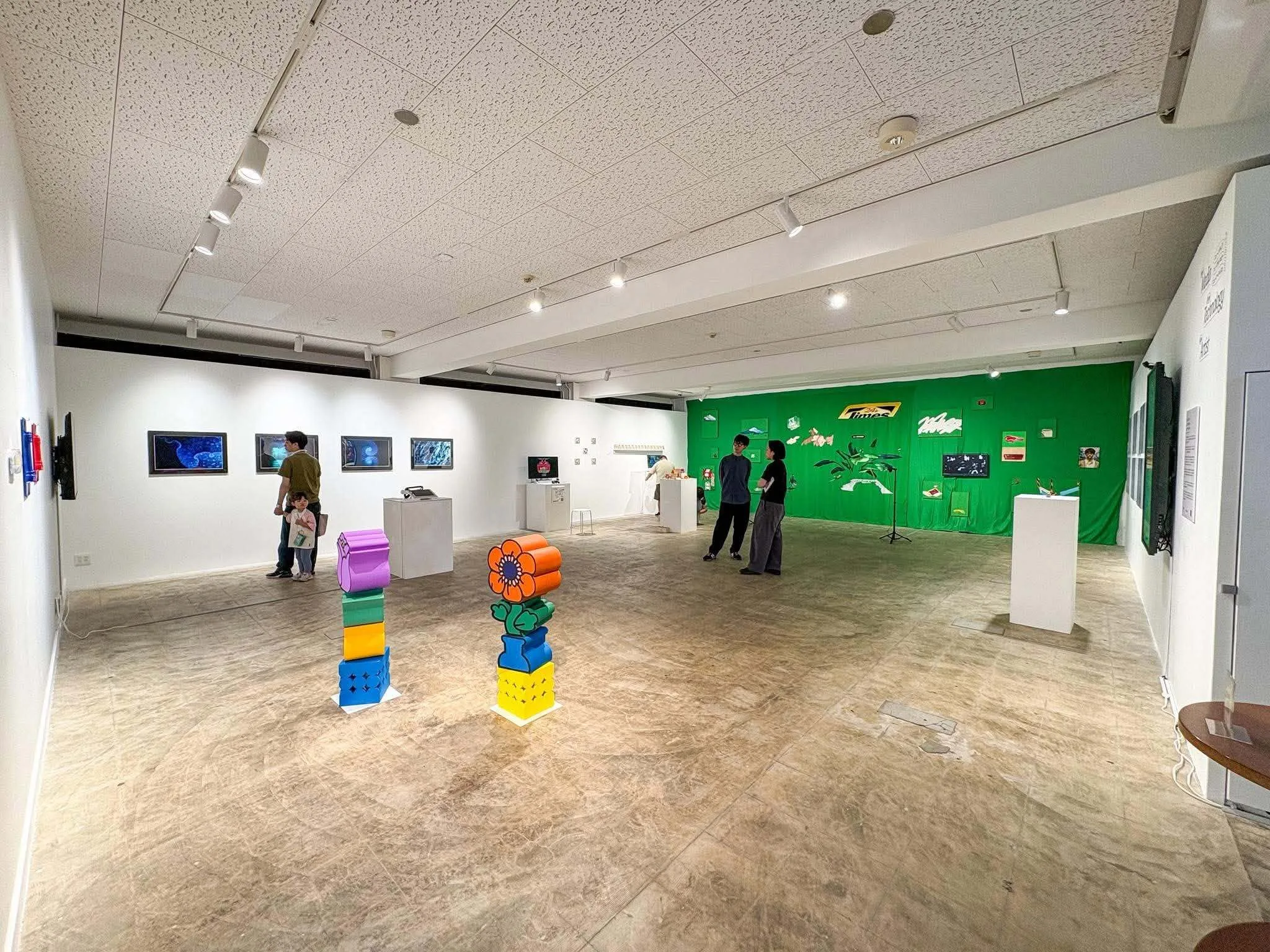 現代アート展の展示風景